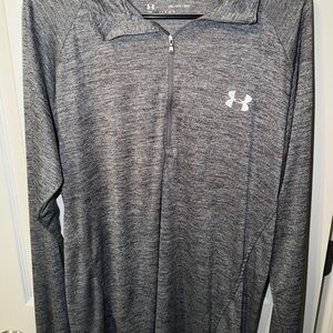 Under Armour Women’s Heathered Gray 1/4 Zip Long Sleeve Heat Gear